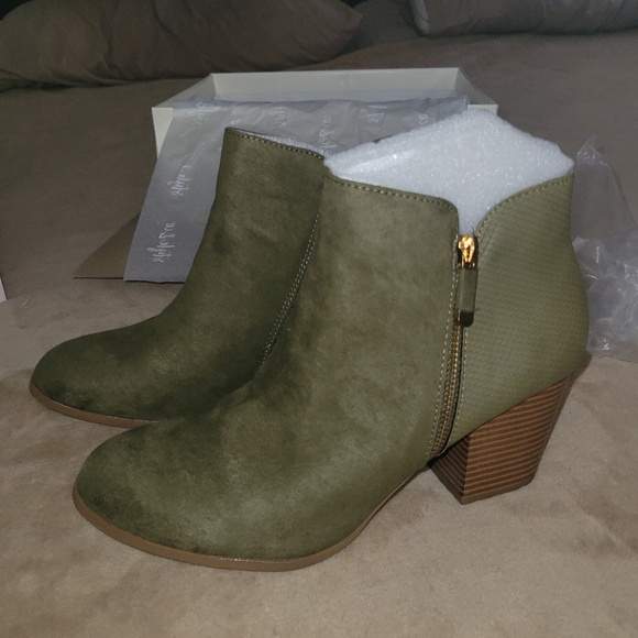 Style & Co. - Picture 8 of 8